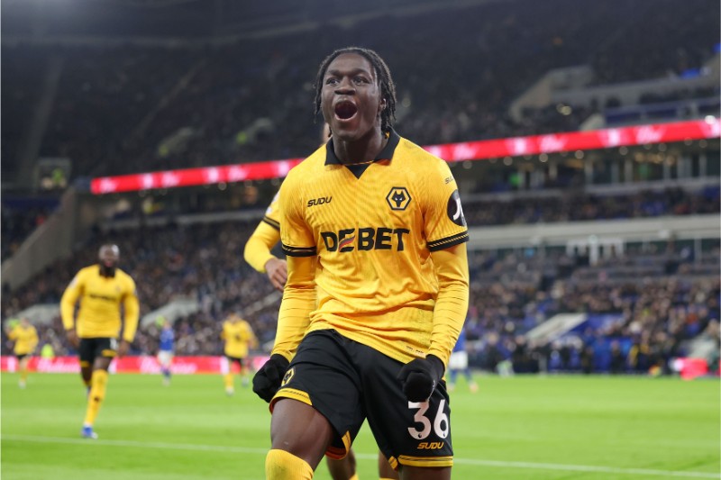 Liverpool theo đuổi tài năng trẻ Mateus Mane 2 Mane đang chơi cực hay trong màu áo Wolves
