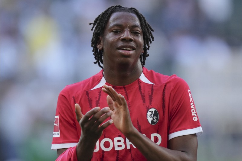 Arsenal muốn chiêu mộ Johan Manzambi 1 Manzambi được nhiều đội bóng lớn theo dõi