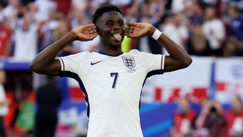 Bukayo Saka là nhân tố đột biến bên hành lang phải