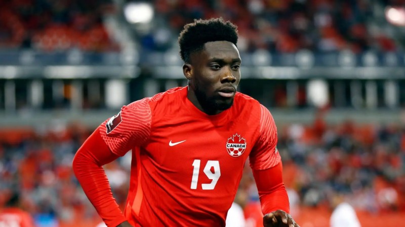 HLV Jesse Marsch đánh giá cao vai trò của Alphonso Davies