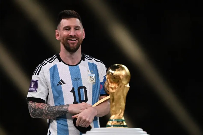 Messi là thủ lĩnh vĩ đại của Argentina