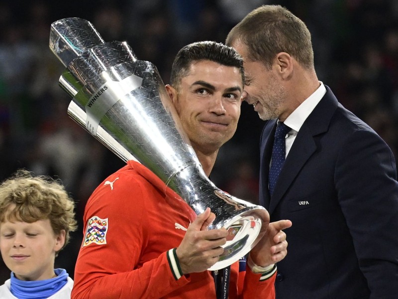 CR7 truyền cảm hứng cho nhiều thế hệ