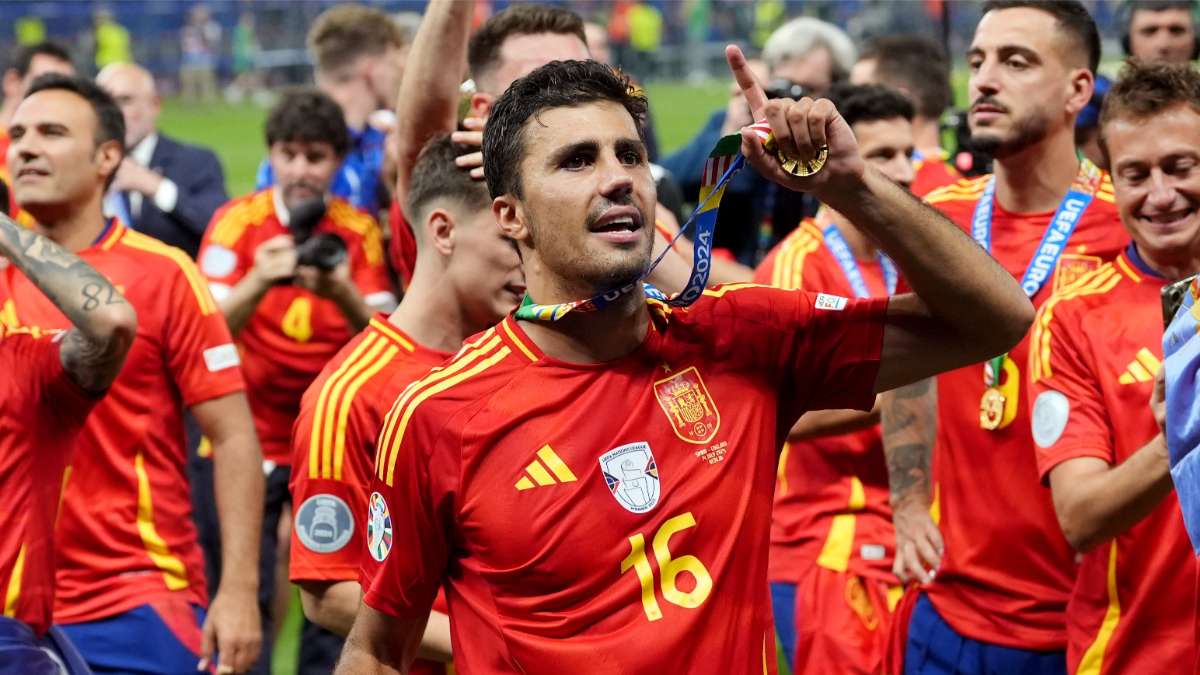 Rodri tự tin cùng ĐT Tây Ban Nha vô địch World Cup