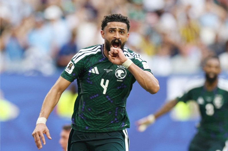 ĐT Uruguay vất vả giành một điểm trước Saudi Arabia 2 Saudi Arabia tạo lợi thế trước giờ nghỉ